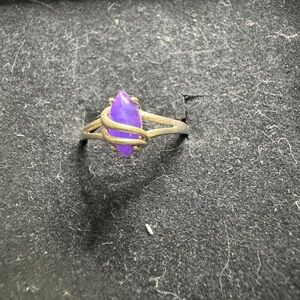 Sterling silver purple stone ring